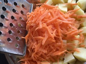 Fasolka po staropolsku, czyli Jaś na gęsto z miodem i czosnkiem - IMG 1205