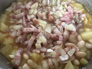 Fasolka po staropolsku, czyli Jaś na gęsto z miodem i czosnkiem - IMG 1213