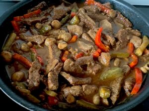 Najlepszy gulasz wołowy z pieczarkami - IMG 1485