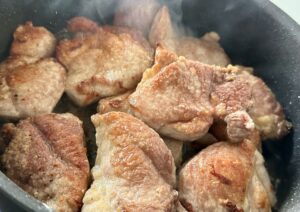 Wieprzowina duszona w szklistym sosie cebulowym - IMG 2286