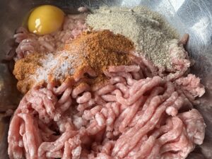 Roladki mielone z pysznym nadzieniem śmietankowo-pieczarkowym - IMG 3592