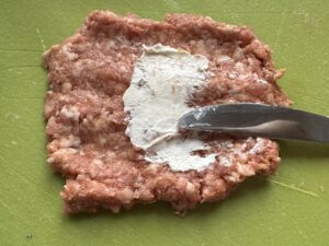 Roladki mielone z pysznym nadzieniem śmietankowo-pieczarkowym - IMG 3598