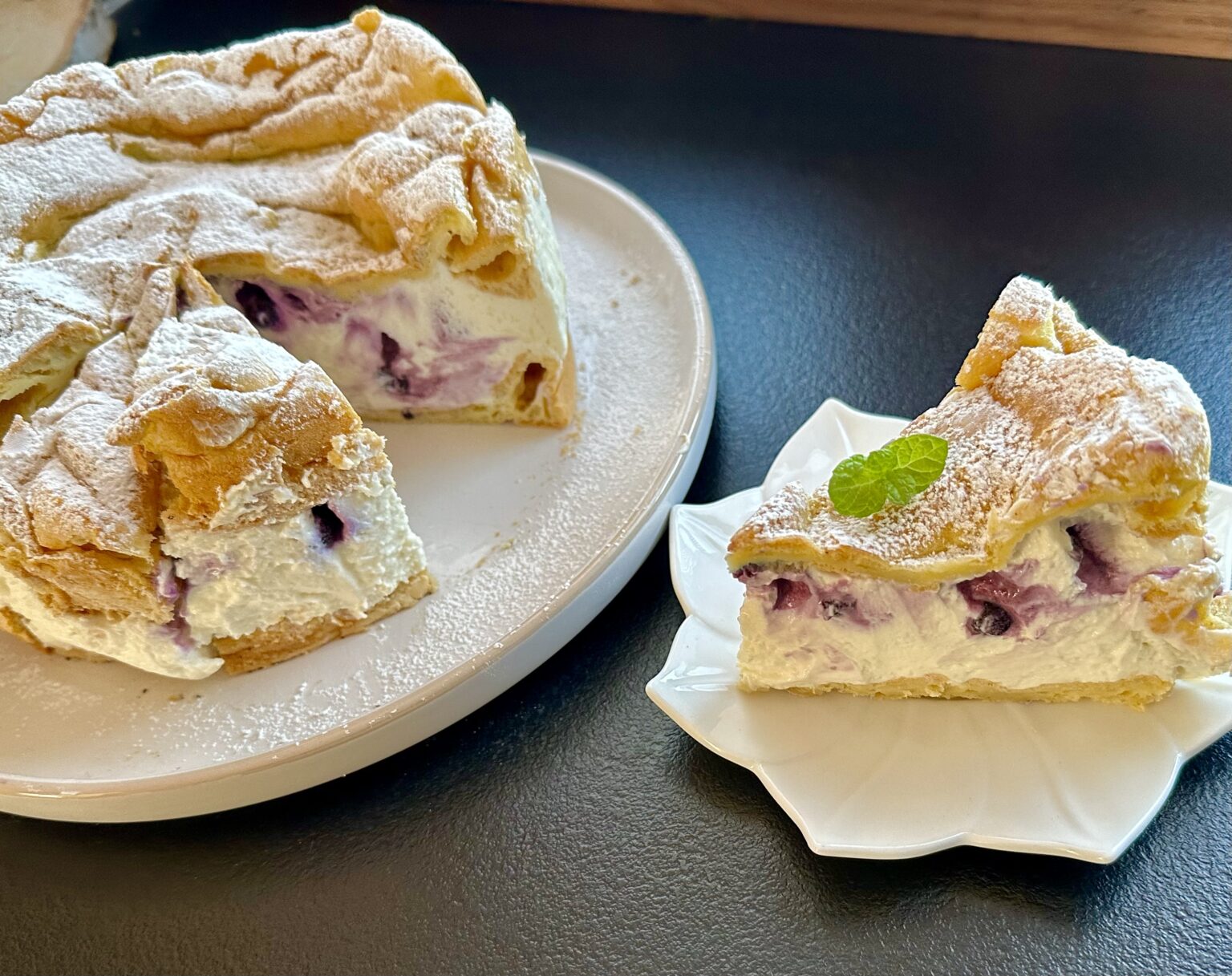 Sernikokarpatka z jagodami - IMG 5128