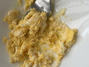 Jajka faszerowane serem i pieczarkami - IMG 5995