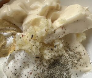 Jajeczka z pastą z łososia - IMG 6571 e1744447101306