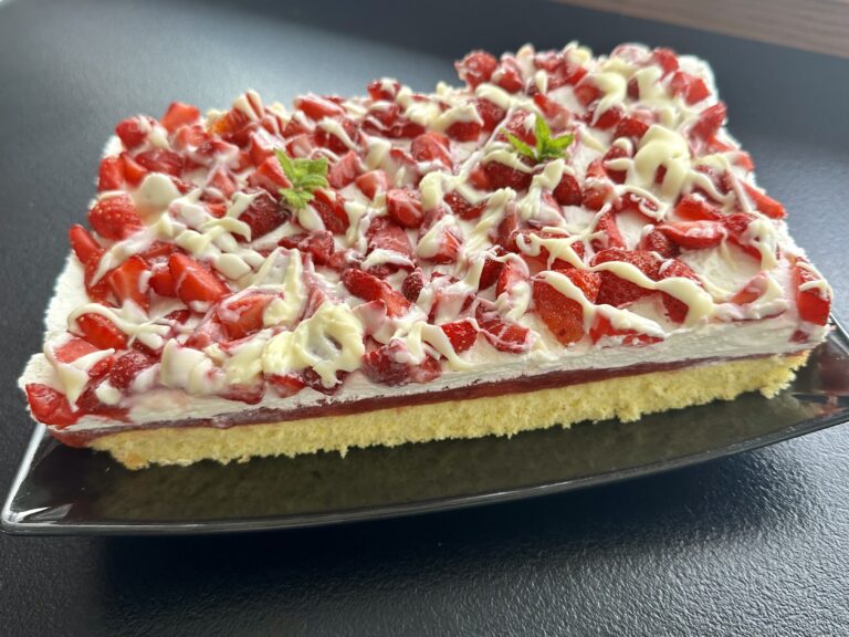 Truskawkowa fantazja - IMG 0692