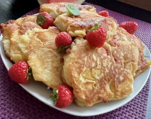 Racuchy jogurtowo-drożdżowe z owocami - IMG 1766