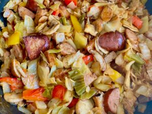 Chłopska patelnia z młodą kapustą - IMG 5747