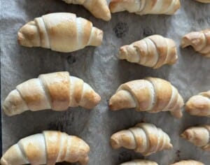 Rogaliki po wyjęciu z piekarnika