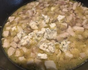 Kremowy kurczak w sosie serowo-szpinakowym - IMG 2197