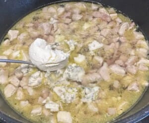 Kremowy kurczak w sosie serowo-szpinakowym - IMG 2198