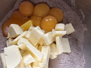 Śmietanowiec z ciastem kakaowym - IMG 4460