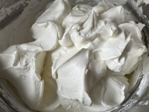 Śmietanowiec z ciastem kakaowym - IMG 4466