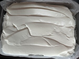 Śmietanowiec z ciastem kakaowym - IMG 4470