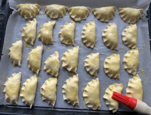 Pieczone pierożki świąteczne - IMG 6039