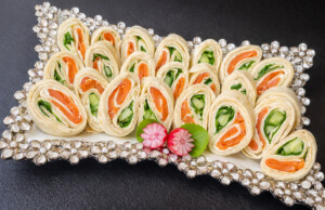 Rolki z łososiem i ogórkiem - szybkie i pyszne przekąski! - IMG 7271