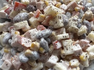 Szybka sałatka przekąskowa - IMG 0386