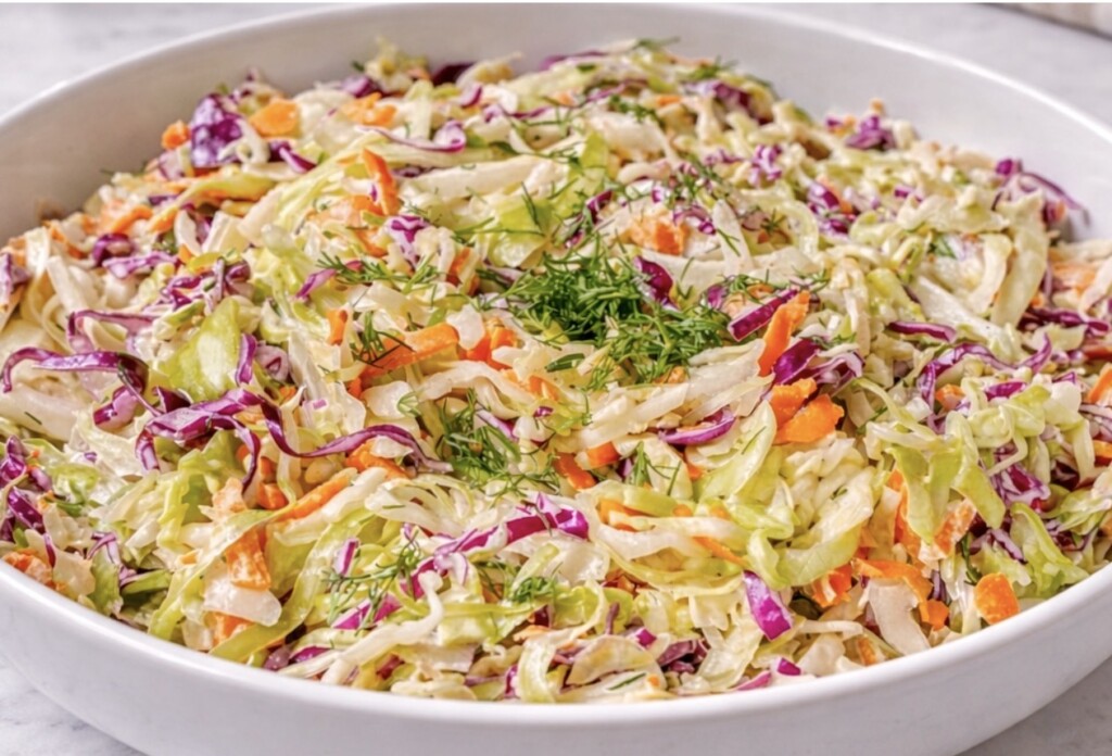 Surówka Colesław z czerwoną kapustą