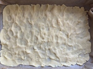 Sernik Biały Puch z brzoskwiniami - IMG 8758