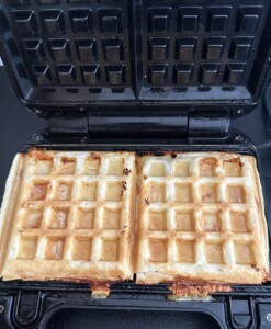 Gofry francuskie z szynką i serem - IMG 4530