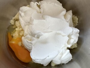 Kluski leniwe z boczkiem i cebulką - IMG 4899