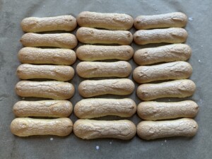 Rolada Raffaello z malinami - ciasto bez pieczenia! - IMG 7226