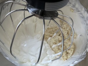 Rolada Raffaello z malinami - ciasto bez pieczenia! - IMG 7232