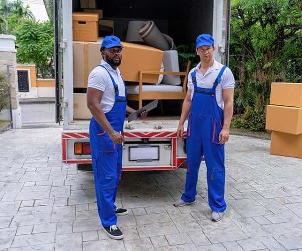 professional goods move service use truck carry pe resize.jpg