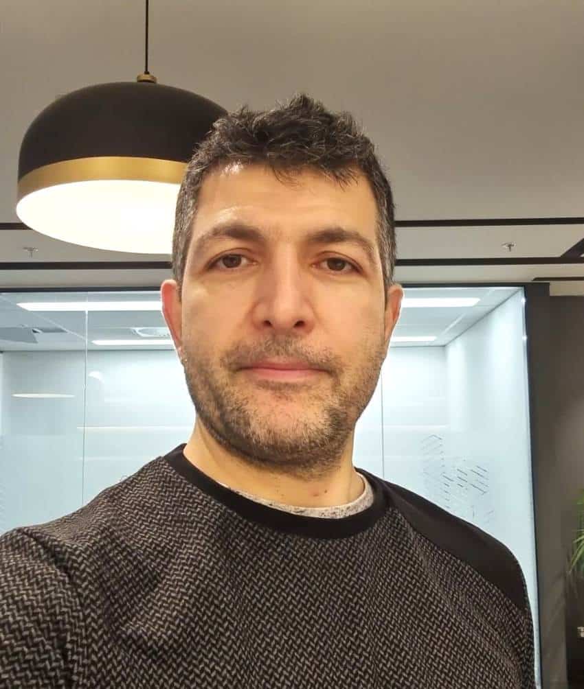 850 5. Hadi nourollah headshot