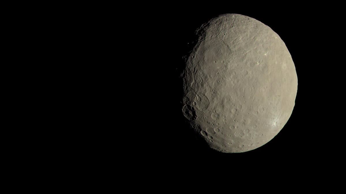 Colour image of dwarf planet ceres asteroid