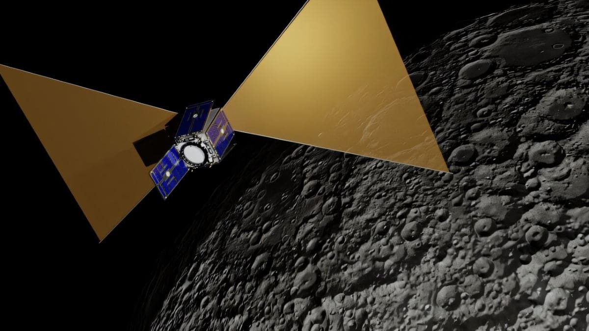 Artist's impression of moon spacecraft