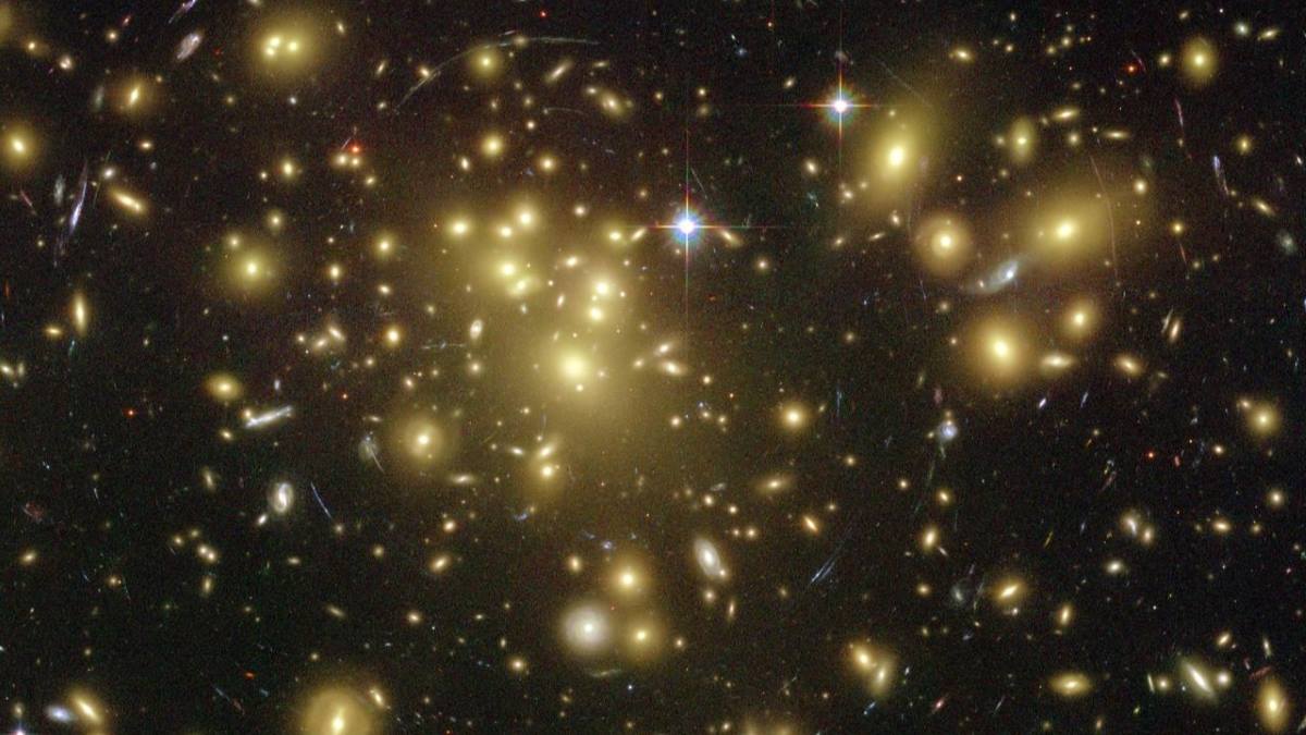 Galaxy cluster
