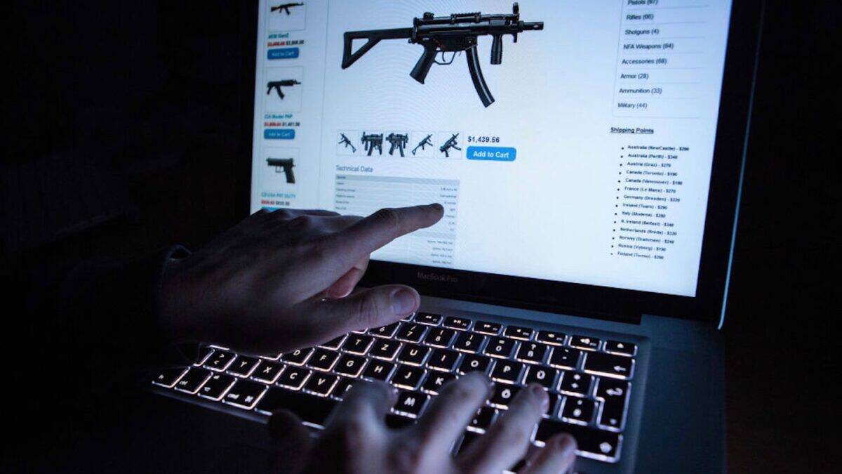The dark web weapons trade