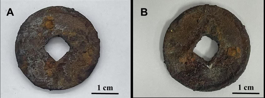 Two images of a rusty circular metal coin with a diamond cut out in its centre. The left image shows it in its original, slightly rusty condition. The right image shows it significantly rustier.