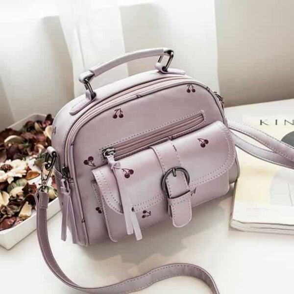 תיק צד קטן, חמוד ואופנתי בעיטור דובדבנים