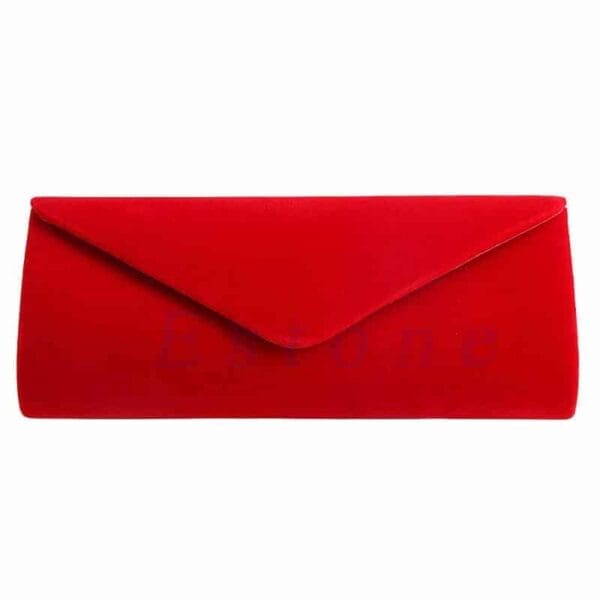 קלאץ' פשוט וקלאסי מקטיפה