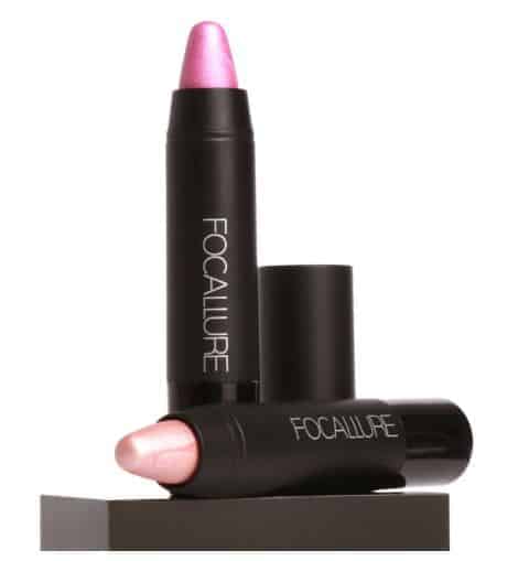 עפרון שפתיים עבה ועמיד