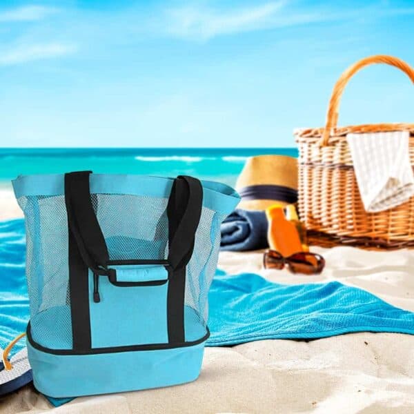 תיק חוף עם צידנית - המזון והשתייה קרים גם בים!