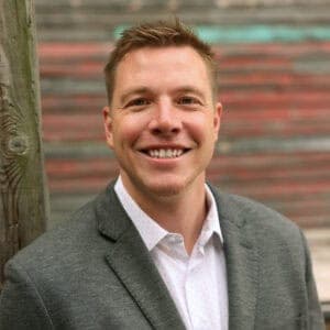 Taylor Korslin headshot