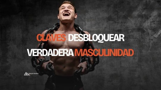 Hombre musculoso con una expresión de esfuerzo y liberación, rompiendo gruesas cadenas que lo atan para desbloquear su masculinidad.