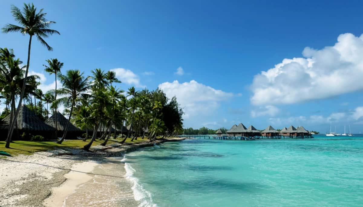 Hotel Kia Ora Resort & Spa In Rangiroa