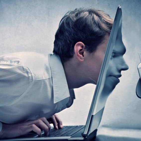 Recibir Alertas de Correo cuando Alguien Ingresa a su PC