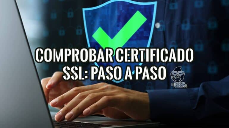 Comprobar un certificado SSL: escudo con marca de verificación verde y candados sobre un portátil
