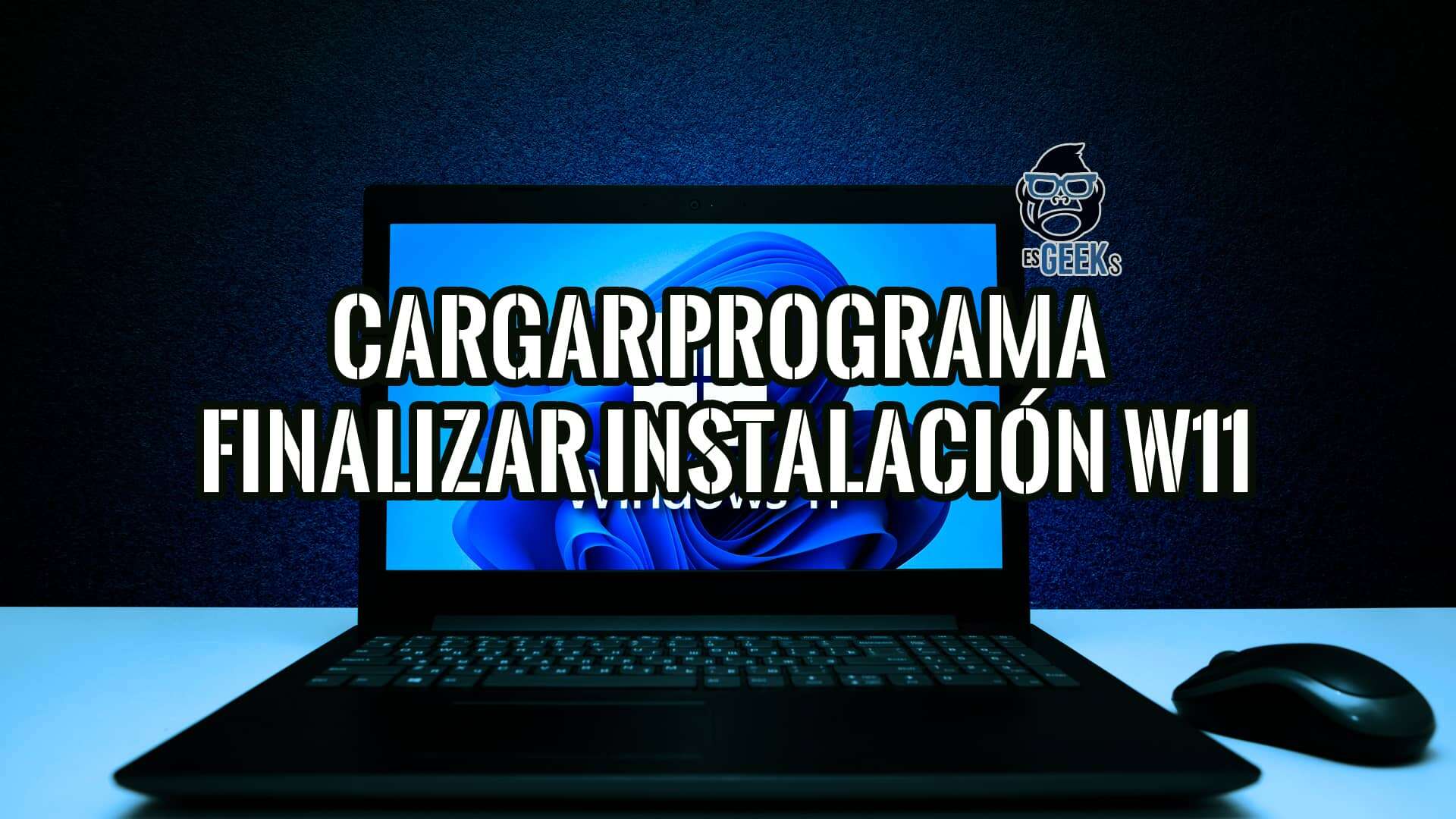 Portátil con la pantalla de inicio de Windows 11, con texto superpuesto que indica un truco para cargar un programa al final de la instalación.
