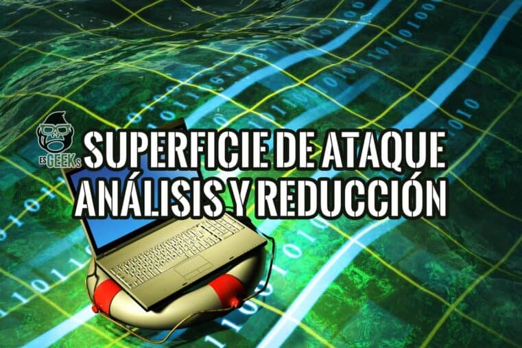 Un portátil en un flotador sobre un mar de código binario. Análisis y reducción de la superficie de ataque en ciberseguridad.