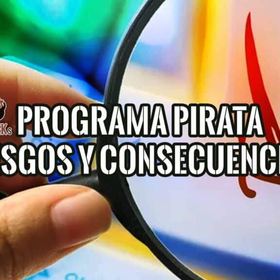 Mano sosteniendo una lupa que revela un símbolo pirata de calavera y sables sobre un teclado de computadora.