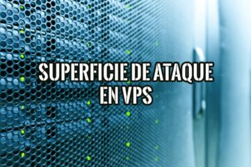 Servidores en rack de datacenter con luces verdes activas, ilustrando la superficie de ataque expuesta de un VPS conectado a internet