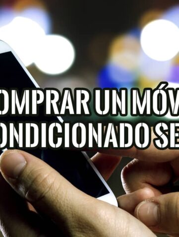 Manos sosteniendo un móvil de noche, sobre cómo comprar un móvil reacondicionado seguro