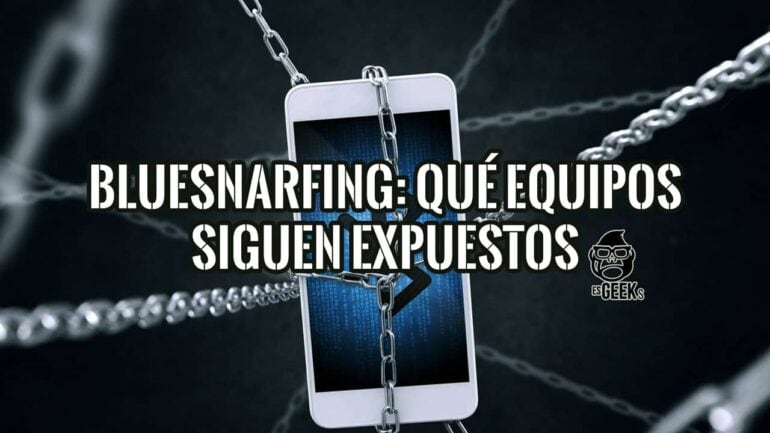 Teléfono con el logo de Bluetooth envuelto en cadenas, con el título del artículo sobre bluesnarfing