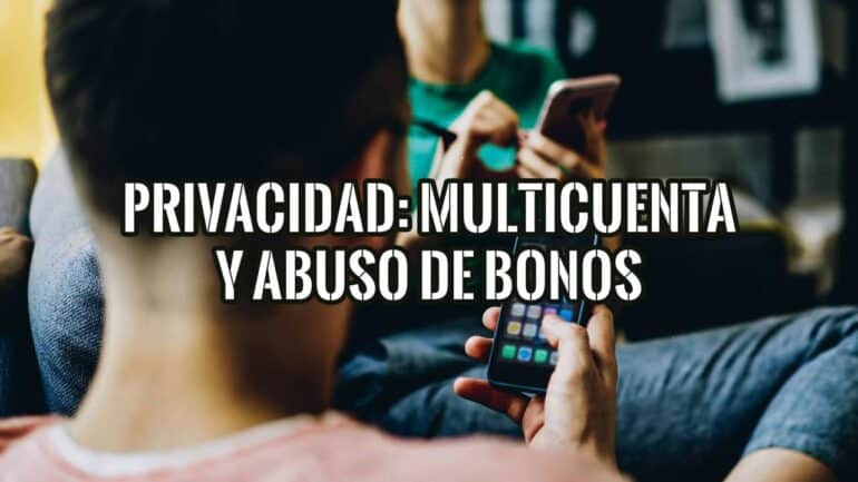 Multicuenta en casas de apuestas: dos personas en el sofá de casa, cada una con su propio celular